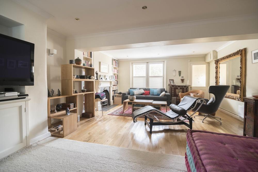 Stylish Family Home In Battersea Vr Λονδίνο Εξωτερικό φωτογραφία